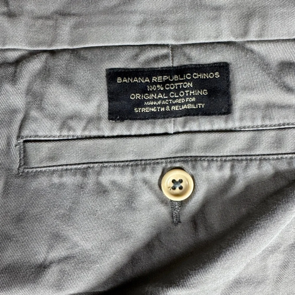Banana Republic Dawson Chinos Mens 36x32 Grey Straight Leg Cotton Twill Pants